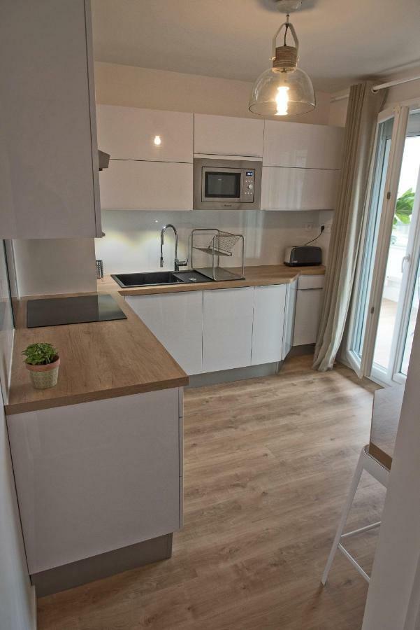 Au Rue De La Fleuriee Apartament Saint-Apollinaire  Zewnętrze zdjęcie